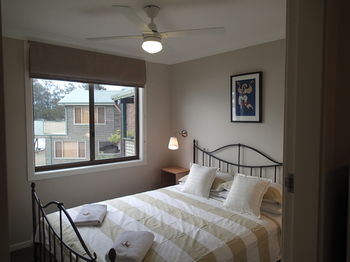 Dungowan Waterfront Apartments - Darwin Holiday 3