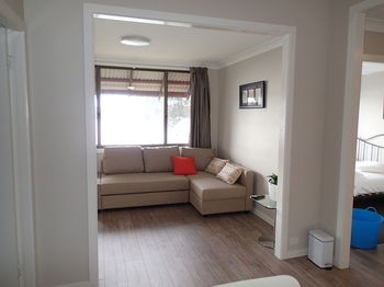 Dungowan Waterfront Apartments - Darwin Holiday 9