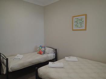 Dungowan Waterfront Apartments - Darwin Holiday 10