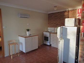 Dungowan Waterfront Apartments - Darwin Holiday 18