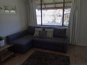 Dungowan Waterfront Apartments - Darwin Holiday 111