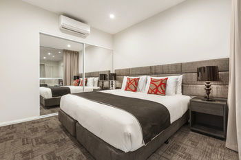 Quest Liverpool - Darwin Holiday 3