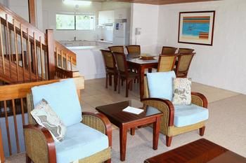 Palm Court Noosa - Darwin Holiday 14