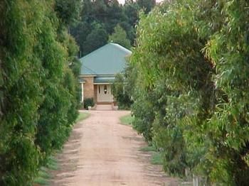 Pericoe Retreat Bed & Breakfast - Darwin Holiday 1