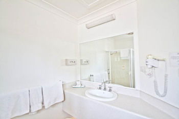 Branxton House Motel, Hunter Valley - Darwin Holiday 7
