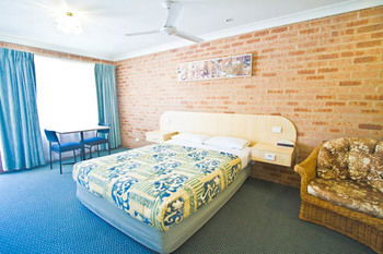 Branxton House Motel, Hunter Valley - Darwin Holiday 11
