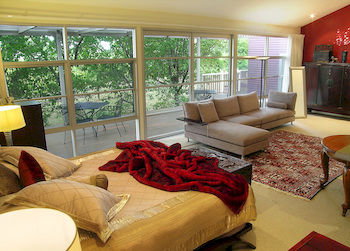 Hunter Valley Cooperage B&B - Darwin Holiday 5