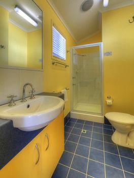 Alex Beach Cabins - Darwin Holiday 2