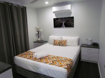 Alex Beach Cabins - Darwin Holiday 21