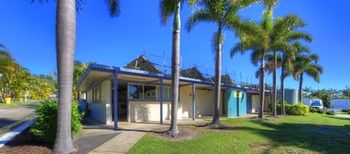 Alex Beach Cabins - Darwin Holiday 24