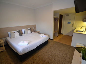 Crossroads Hotel Liverpool - Darwin Holiday 18