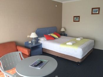 Ulladulla Harbour Motel - Darwin Holiday 10