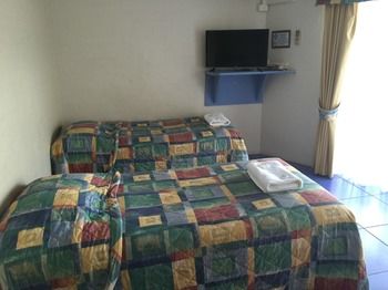 Ulladulla Harbour Motel - Darwin Holiday 16