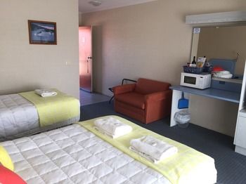Ulladulla Harbour Motel - Darwin Holiday 34