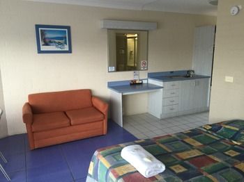 Ulladulla Harbour Motel - Darwin Holiday 35