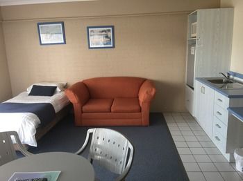 Ulladulla Harbour Motel - Darwin Holiday 37