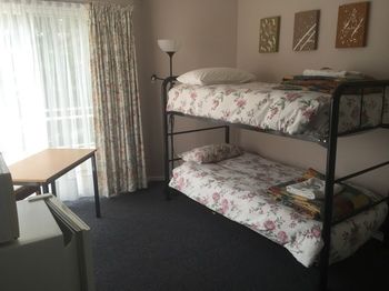 Ulladulla Harbour Motel - Darwin Holiday 45
