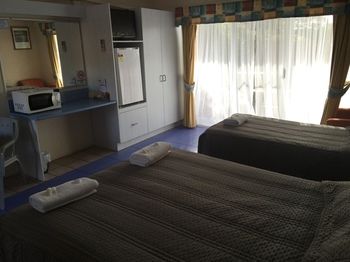 Ulladulla Harbour Motel - Darwin Holiday 49