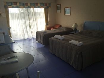 Ulladulla Harbour Motel - Darwin Holiday 50