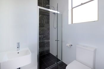 Alison Lodge - Darwin Holiday 7