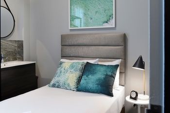 Alison Lodge - Darwin Holiday 32