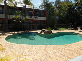 Currimundi Hotel Motel - Darwin Holiday 13