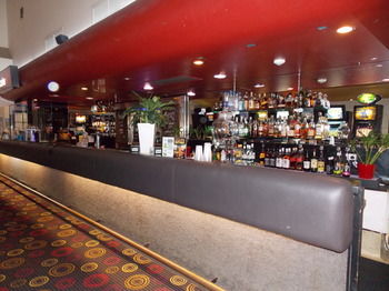 Currimundi Hotel Motel - Darwin Holiday 21