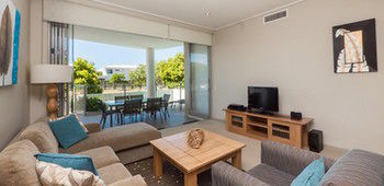 White Shells Luxury Apartments - Darwin Holiday 69