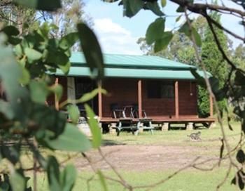 Hunter Hideaway Cottages - Darwin Holiday 1