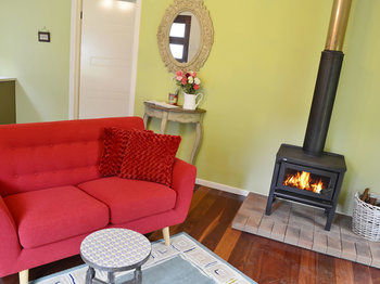 Apple Tree Cottage & Studio - Darwin Holiday 14