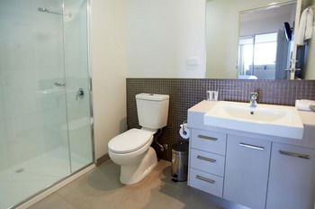Quest Dubbo Serviced Apartments - Darwin Holiday 1