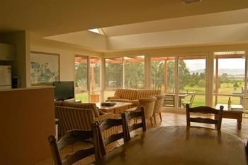 Rothbury Escape - Darwin Holiday 6