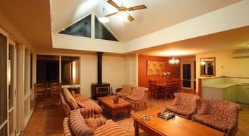 Rothbury Escape - Darwin Holiday 22