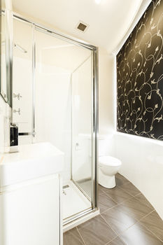 Airport Hotel Sydney - Darwin Holiday 24