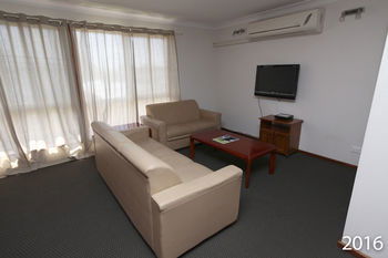 Central Serviced Apartments - Darwin Holiday 13