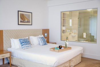 Watsons Bay Boutique Hotel - Darwin Holiday 1