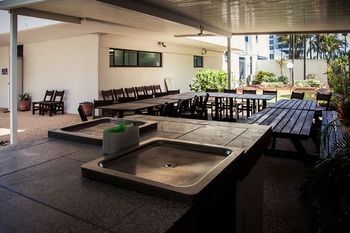 Elouera Tower Beachfront Apartments - Darwin Holiday 4