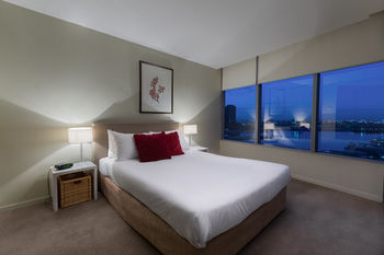 Docklands Serviced Apartments - Darwin Holiday 24