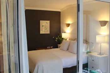 Elfin Hill Country Accommodation - Darwin Holiday 5