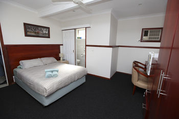 Across Country Motel And Serviced Apartments - Darwin Holiday 15