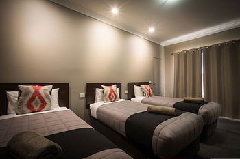 Akuna Motor Inn And Apartments - Darwin Holiday 22