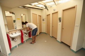 Pittwater YHA - Hostel - Darwin Holiday 3