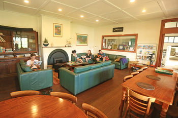 Pittwater YHA - Hostel - Darwin Holiday 5