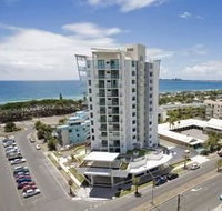 Beach on Sixth - Darwin Holiday