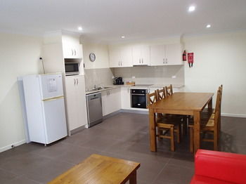 Manera Heights Apartment Motel - Darwin Holiday 29