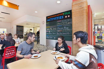 Melbourne Metro YHA - Hostel - Darwin Holiday 4