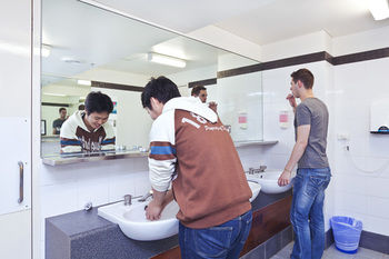 Melbourne Metro YHA - Hostel - Darwin Holiday 7