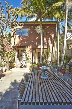 Bondi Beach House - Darwin Holiday 4
