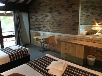 Avoca Beach Hotel & Resort - Darwin Holiday 26