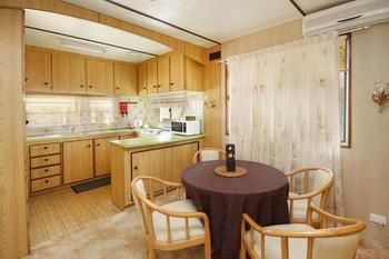 Mapleton Cabins & Caravan Park - Darwin Holiday 6